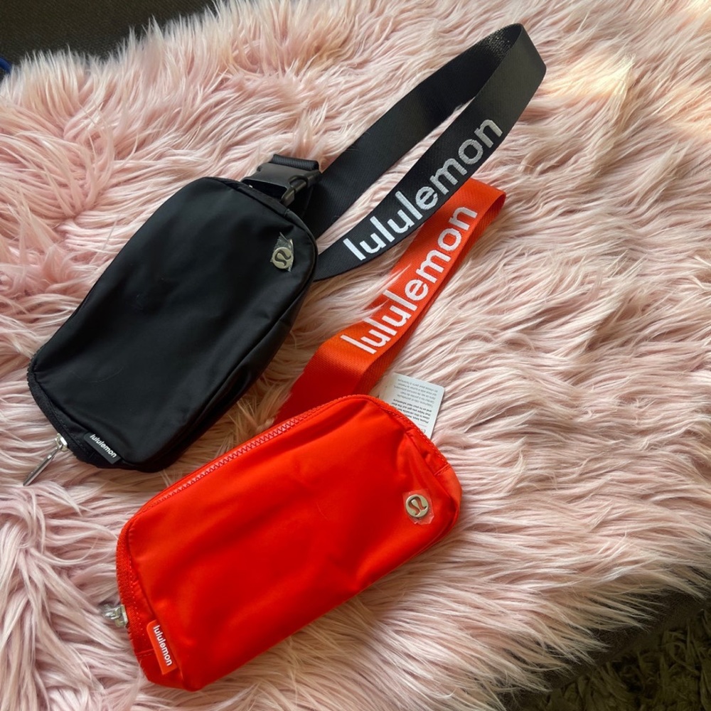Lululemon logo belt bags